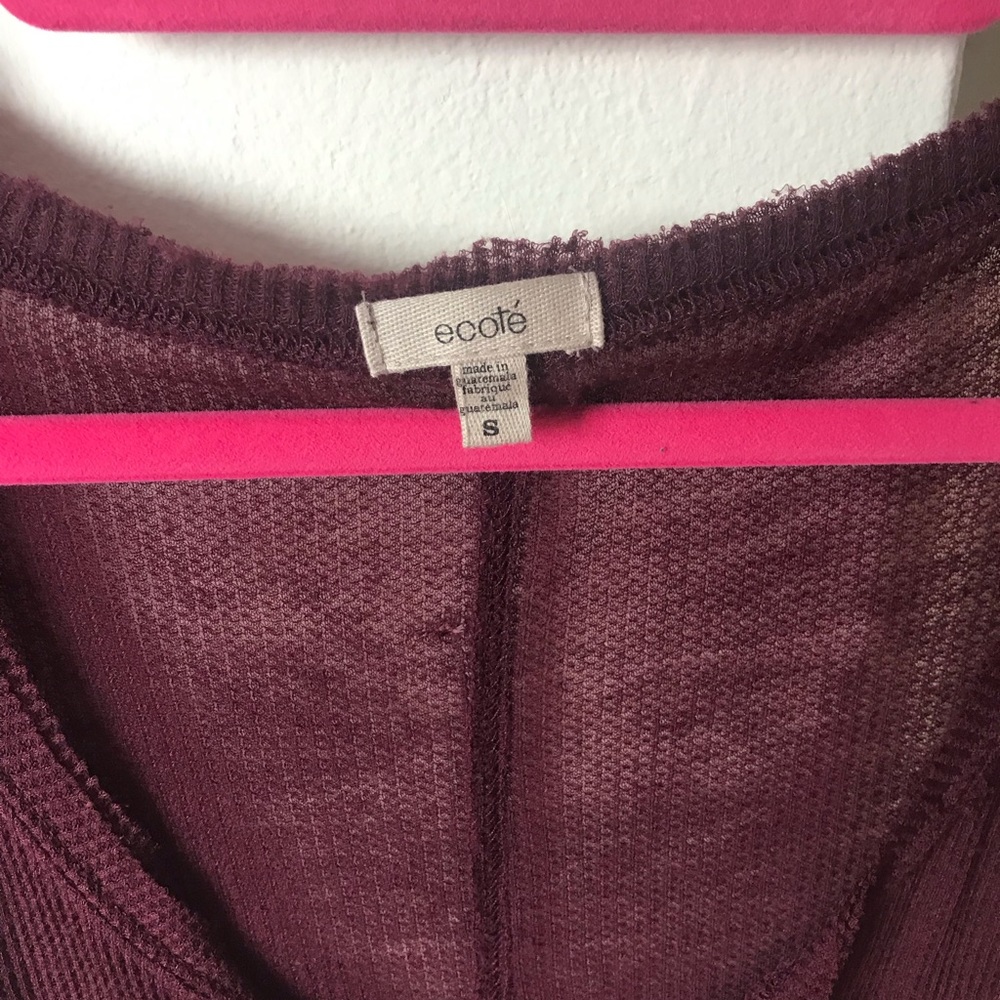 Burgundy top!